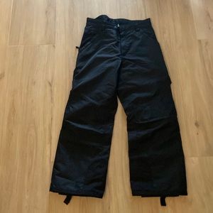 Spider ski pants for Men. EUC condition from smoke free/pet free home.